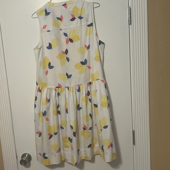 Kate Spade. Size L. Sleeveless - Picture 2 of 4